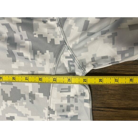 Philadelphia Eagles | Men’s Medium #1 Jalen Hurts “Salute to Service” Jersey - Picture 6 of 7